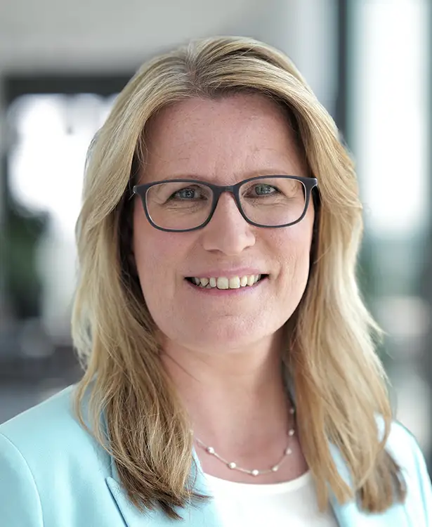 Silke Ryan - Portrait