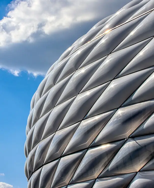 Allianz Arena München © planet_fox (https://pixabay.com/de/users/planet_fox-4691618/)