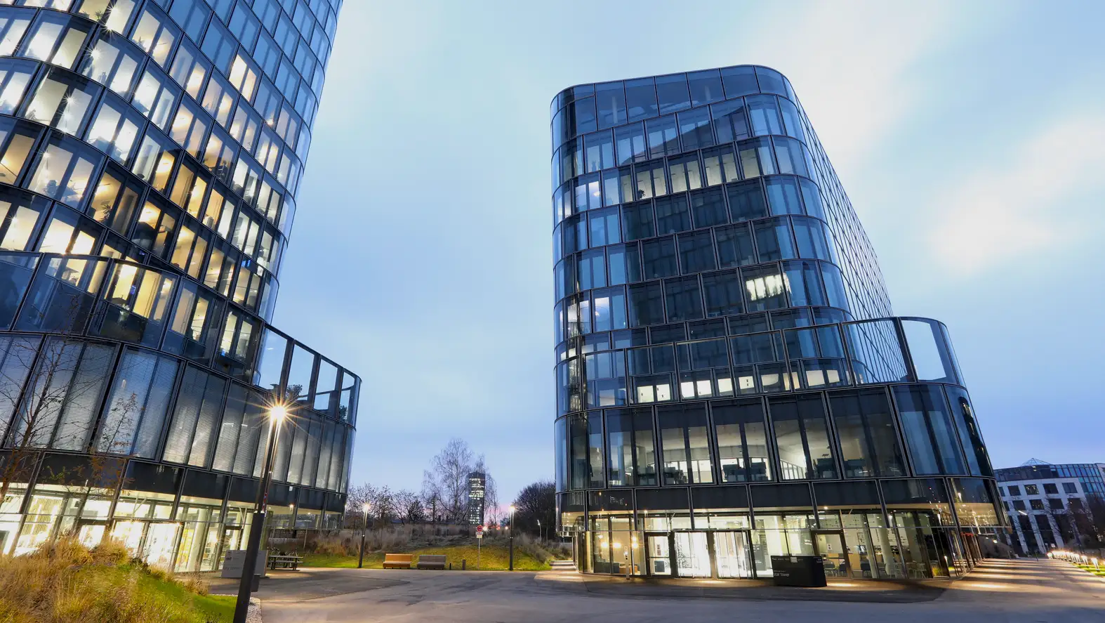 Der Hauptsitz von Biogen Deutschland: Die Bavaria Towers in München